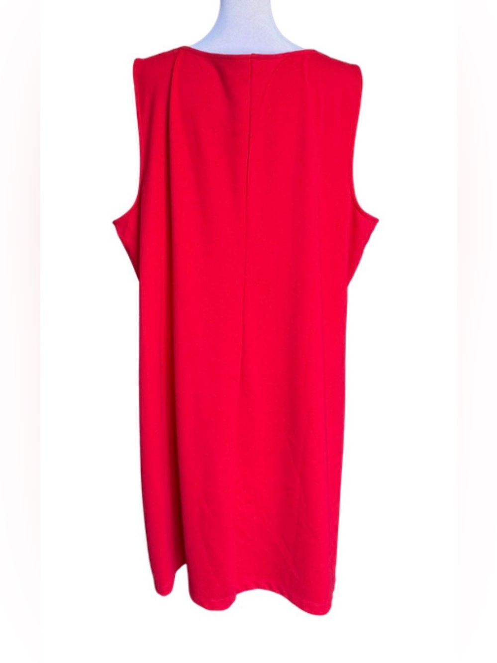 Lands’ End Red Sleeveless Shift Dress - Picture 2 of 3
